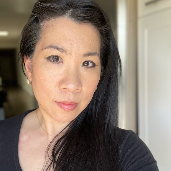 Meet your Posher, Suzie - Picture 1 of 1